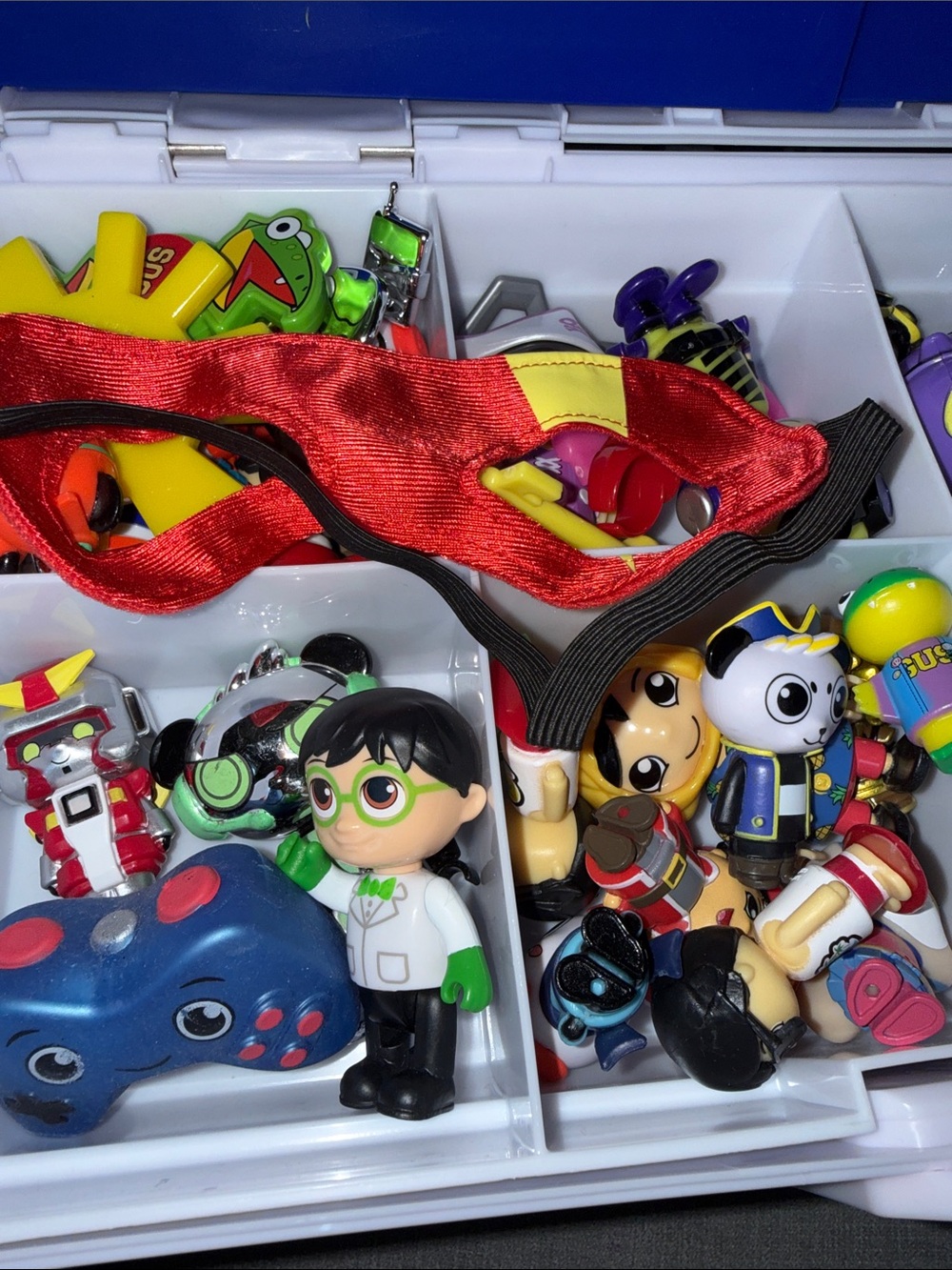 Ryan’s World Treasure Chest Toy Lot - Picture 2 of 5